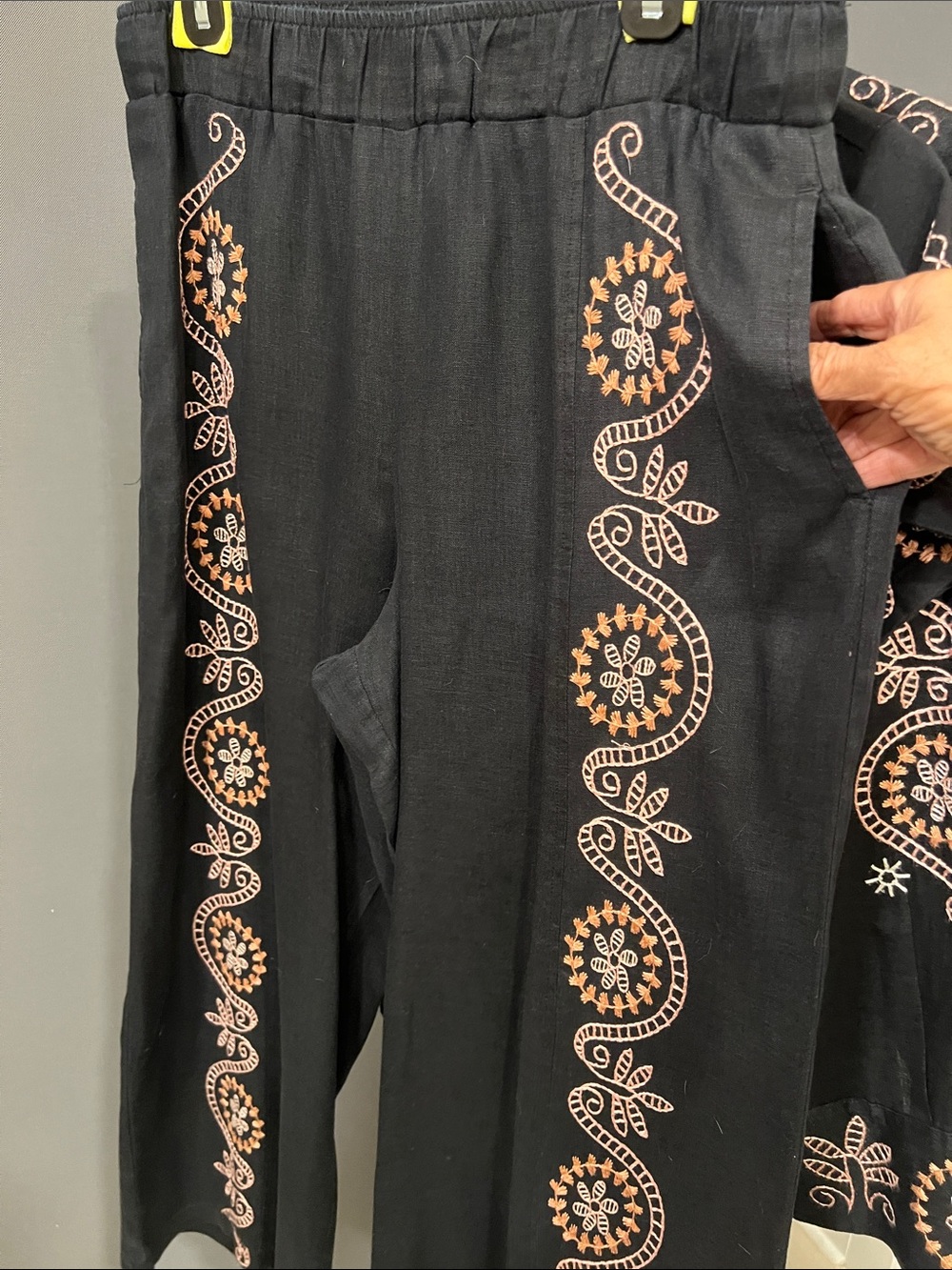 Johnny Was Black Ensemble with Peach Embroidery - Picture 5 of 9